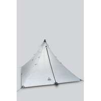 CAMP & HIKE 